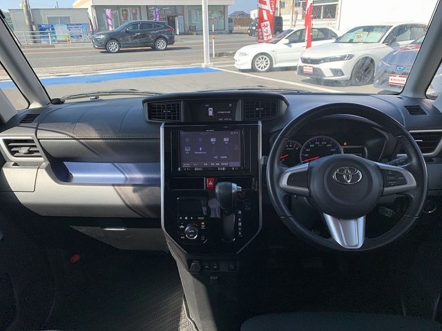 TOYOTA TANK 2017 Image 31