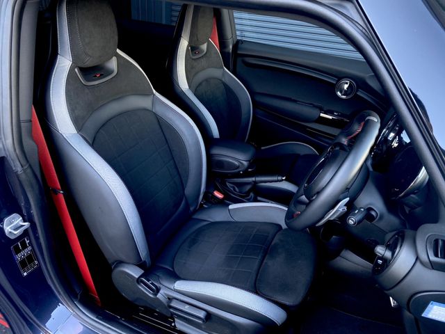 BMW MINI 2020 Image 31