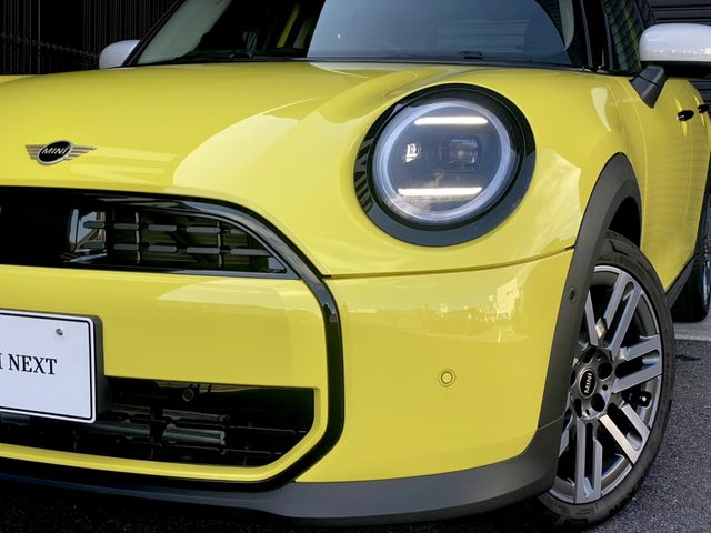 BMW MINI COOPER 5DOOR 2025 Image 31