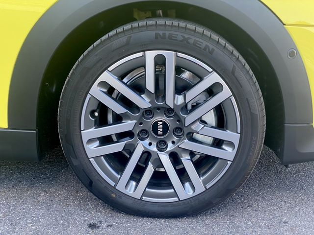 BMW MINI COOPER 5DOOR 2025 Image 31