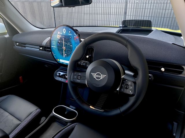 BMW MINI COOPER 5DOOR 2025 Image 31