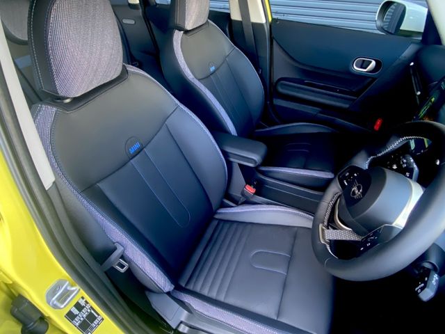 BMW MINI COOPER 5DOOR 2025 Image 31