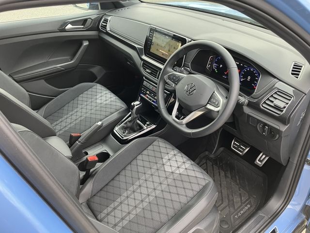 VOLKSWAGEN T-CROSS 2025 Image 31