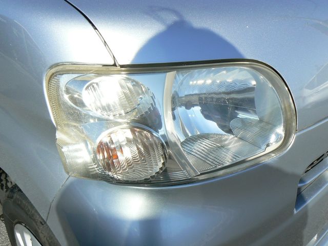 DAIHATSU TANTO 2009 Image 31