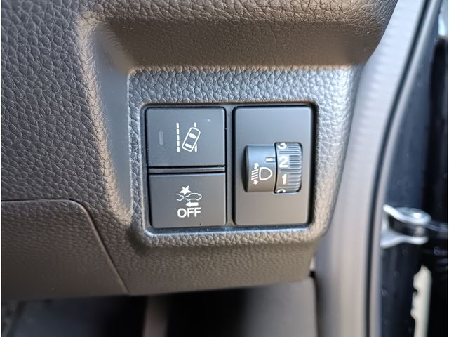 HONDA N BOX CUSTOM 2021 Image 31