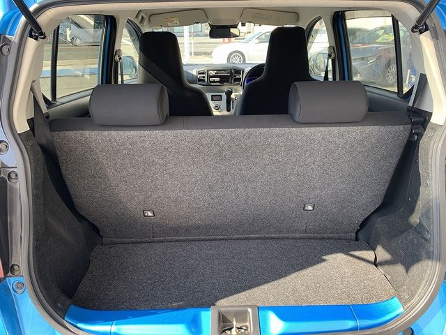 DAIHATSU MIRA E:S 2017 Image 31