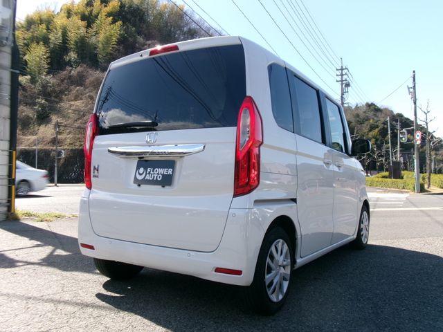 HONDA N BOX 2021 Image 31