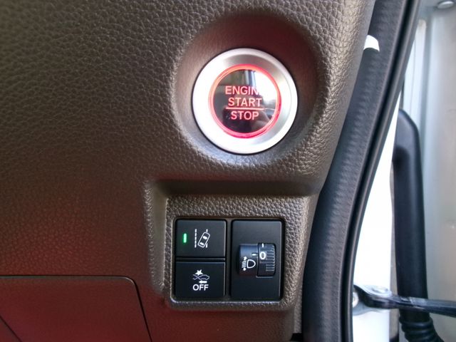 HONDA N BOX 2021 Image 31