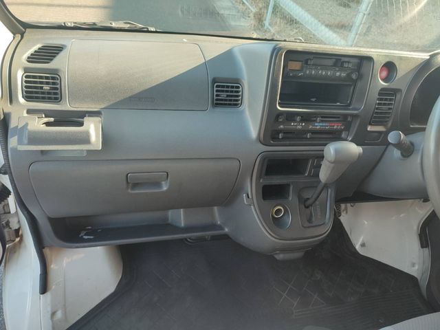 DAIHATSU HIJET CARGO 2006 Image 31