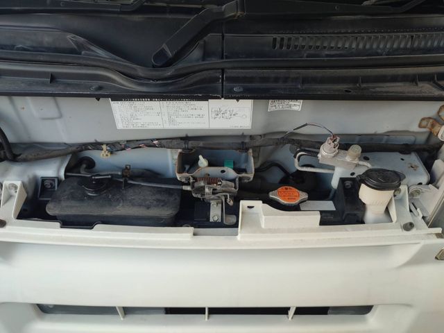 DAIHATSU HIJET CARGO 2006 Image 31