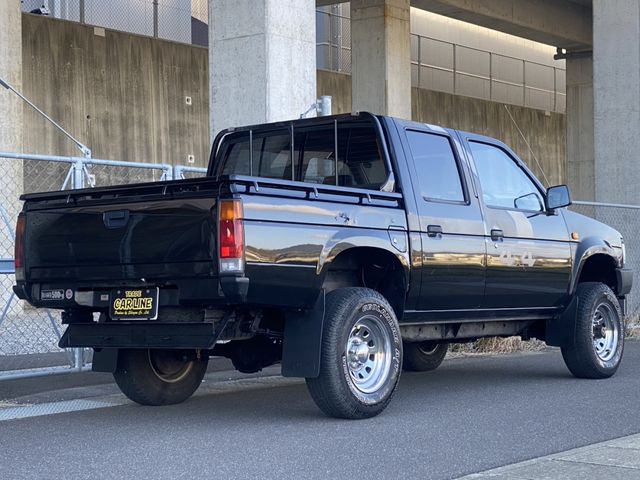 NISSAN DATSUN 4WD 1988 Image 31
