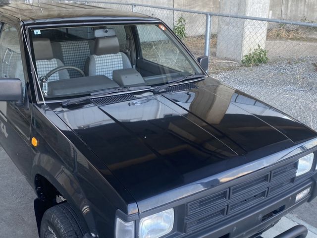 NISSAN DATSUN 4WD 1988 Image 31