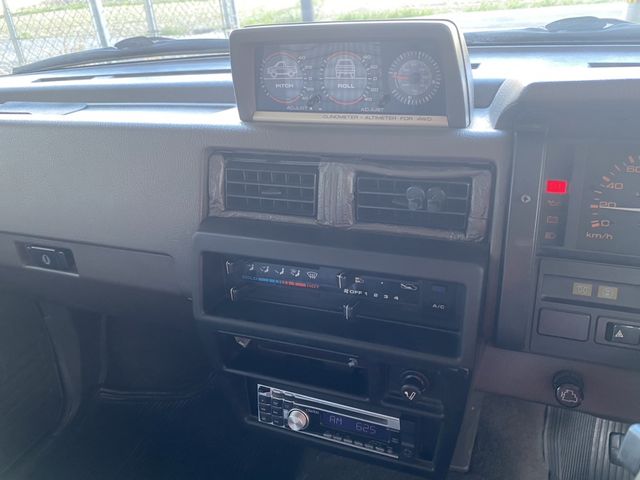 NISSAN DATSUN 4WD 1988 Image 31