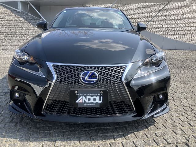 TOYOTA LEXUS IS300H 2015 Image 31