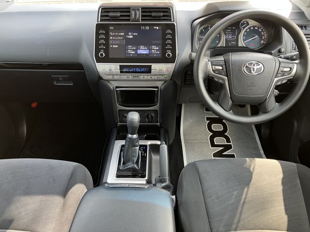 TOYOTA LANDCRUISER PRADO 2023 Image 31