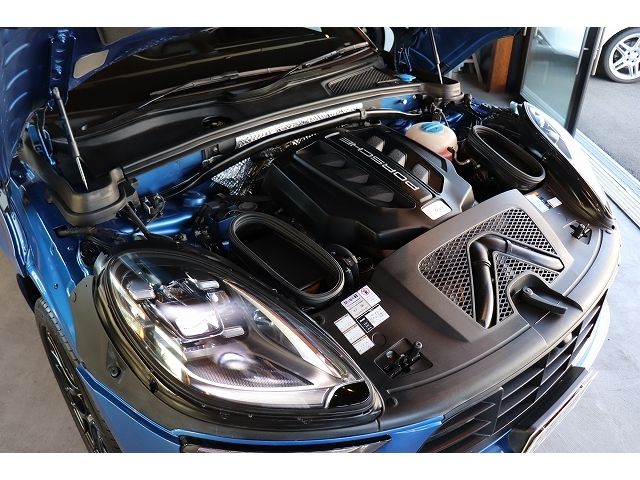 PORSCHE MACAN 2018 Image 31