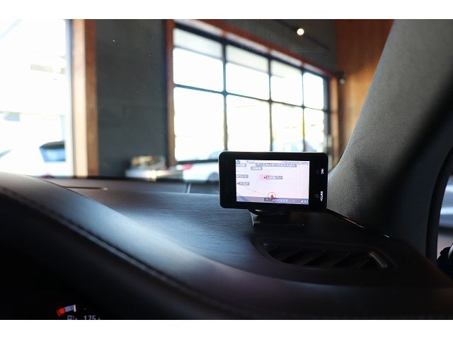 PORSCHE MACAN 2018 Image 31