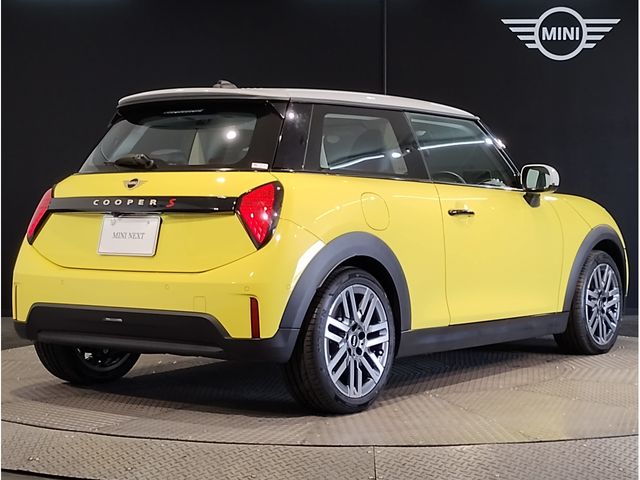 BMW MINI COOPER 2025 Image 31