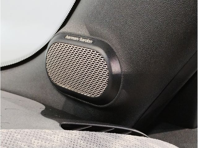 BMW MINI COOPER OPEN 2025 Image 31