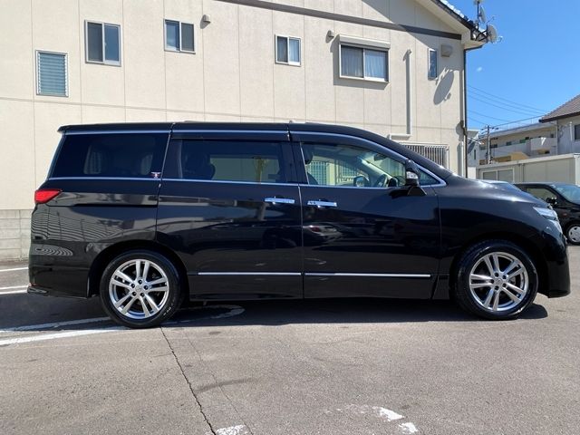 NISSAN ELGRAND 2013 Image 31