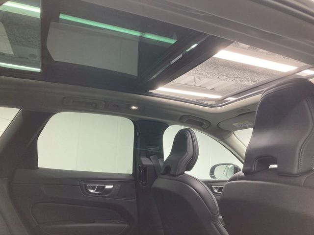 VOLVO XC60 2024 Image 31