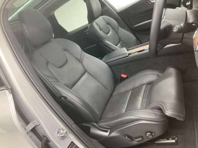 VOLVO XC60 2024 Image 31