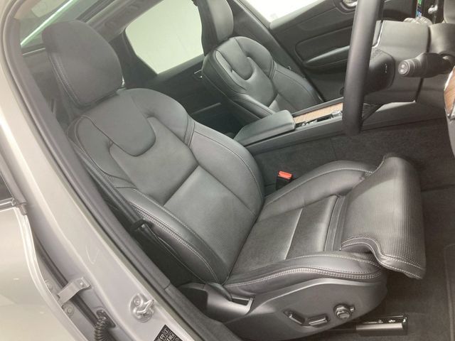 VOLVO XC60 2024 Image 31