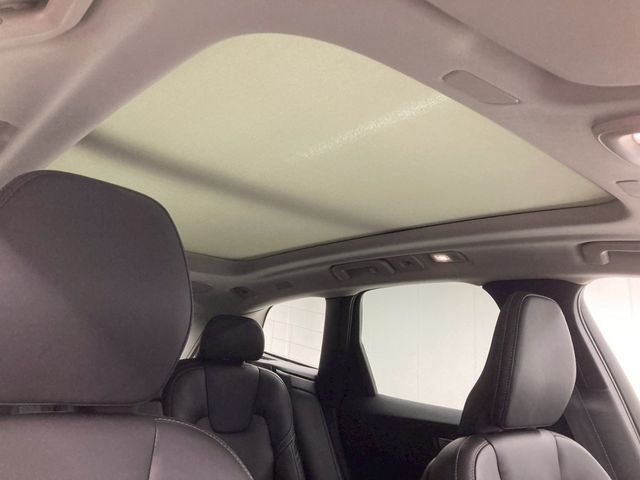 VOLVO XC60 2024 Image 31