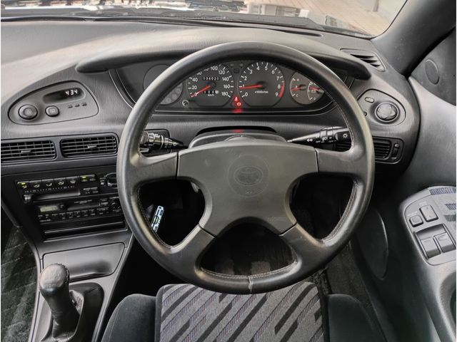 TOYOTA COROLLA LEVIN 1991 Image 31