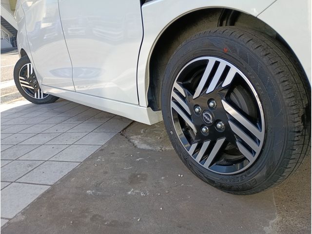 NISSAN ROOX 2023 Image 31