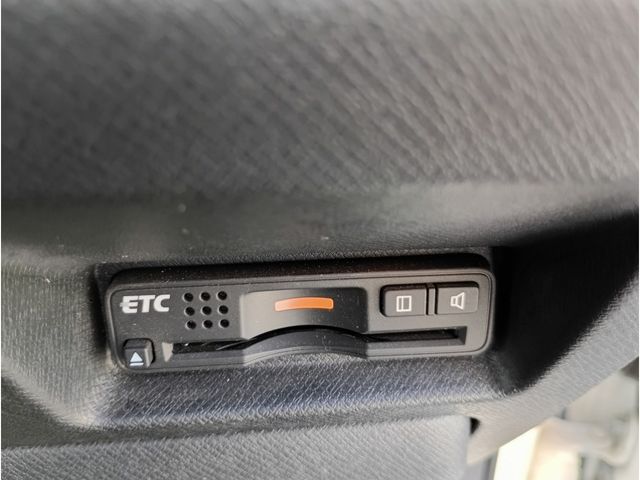 HONDA STEPWAGON SPADA 2013 Image 31