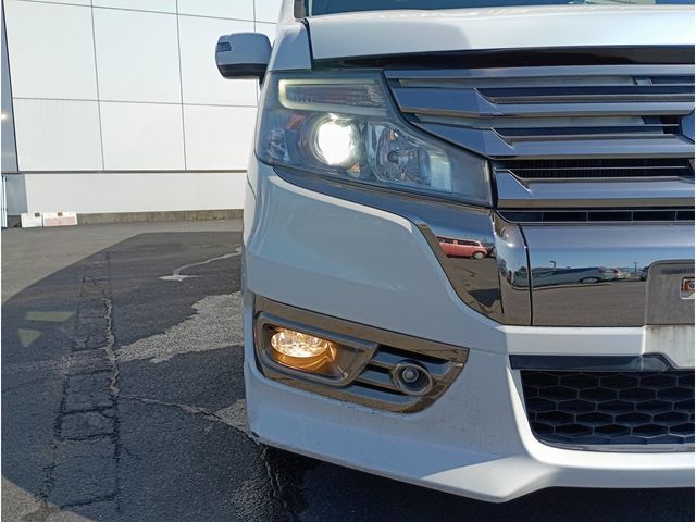 HONDA STEPWAGON SPADA 2013 Image 31