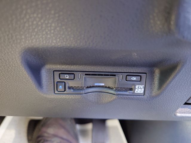 TOYOTA SIENTA HYBRID 2024 Image 31