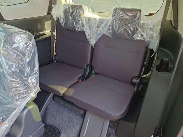 TOYOTA SIENTA HYBRID 2024 Image 31