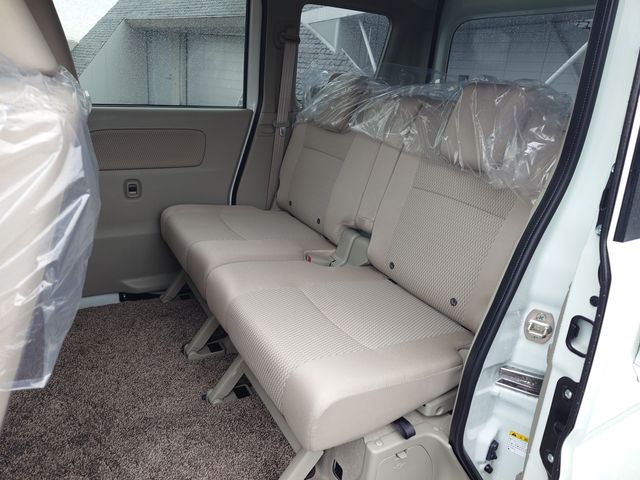 SUZUKI EVERY WAGON 2024 Image 31