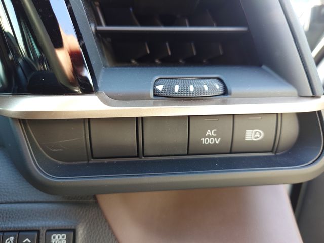 TOYOTA CROWN CROSSOVER 2024 Image 31