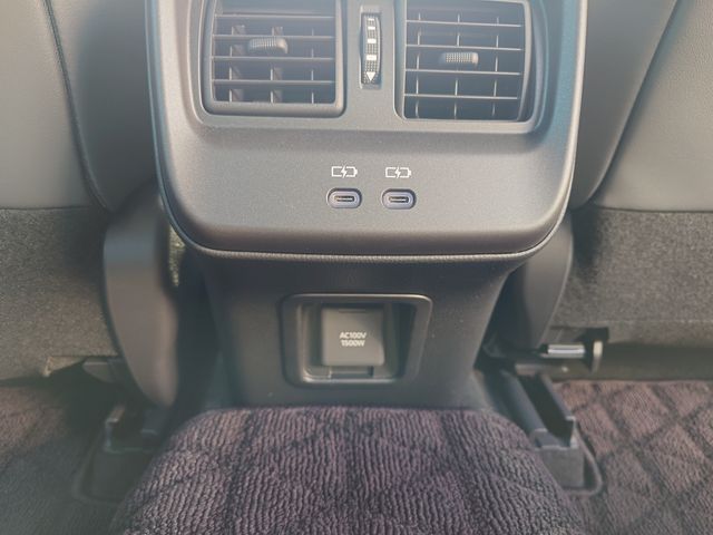 TOYOTA CROWN CROSSOVER 2024 Image 31