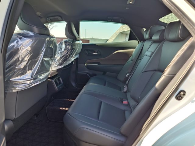 TOYOTA CROWN CROSSOVER 2024 Image 31