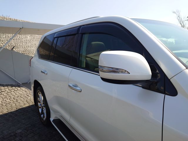 TOYOTA LEXUS LX570 AWD 2017 Image 31