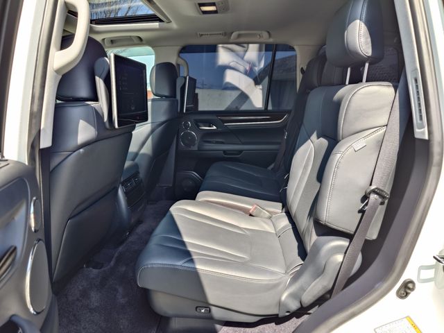 TOYOTA LEXUS LX570 AWD 2017 Image 31