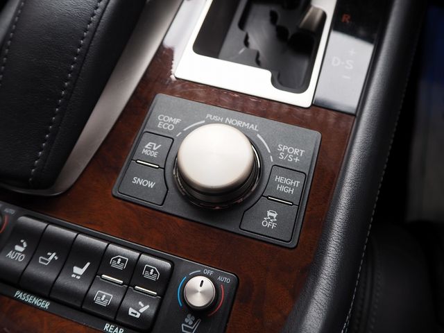 TOYOTA LEXUS LS600H 2013 Image 31