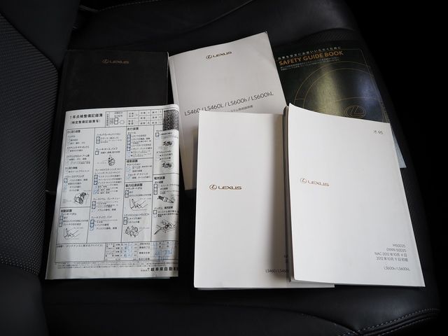 TOYOTA LEXUS LS600H 2013 Image 31