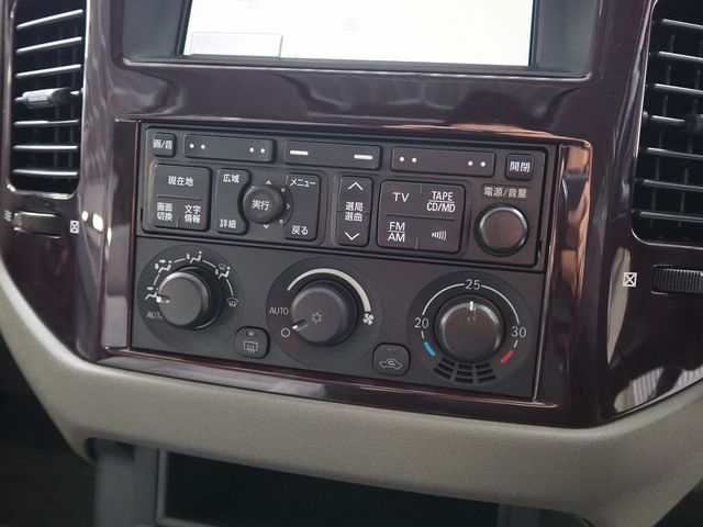 MITSUBISHI PAJERO WAGON 2001 Image 31