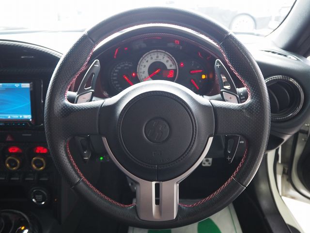 TOYOTA 86 2012 Image 31