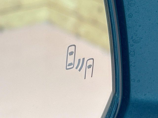 TOYOTA COROLLA CROSS HYBRID 2024 Image 31