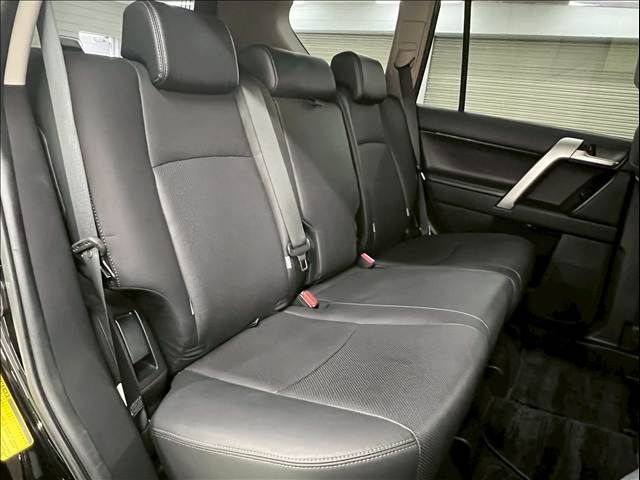 TOYOTA LANDCRUISER PRADO 2021 Image 31