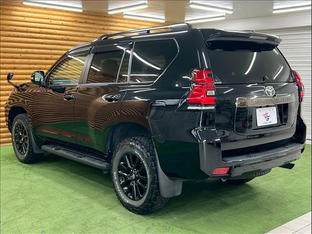 TOYOTA LANDCRUISER PRADO 2021 Image 31