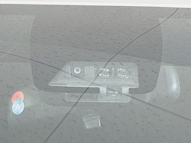 TOYOTA VOXY 2017 Image 31