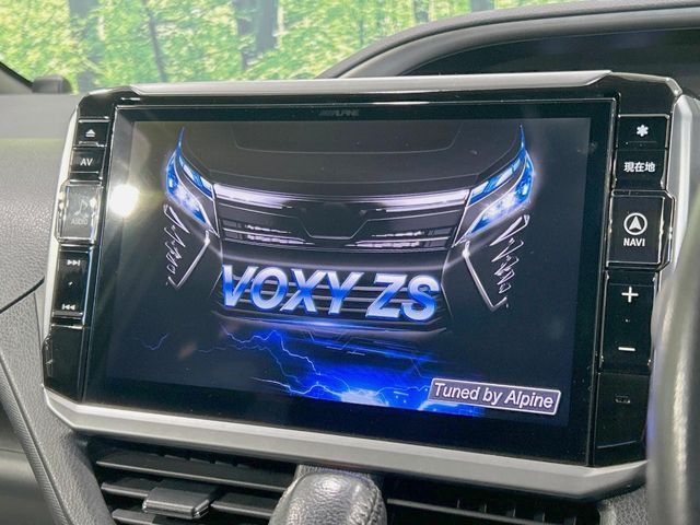 TOYOTA VOXY 2017 Image 31