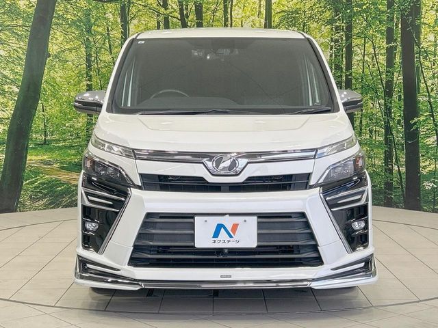 TOYOTA VOXY 2017 Image 31